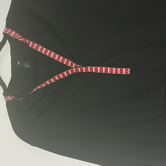 Tunic - Picture 2 of 3